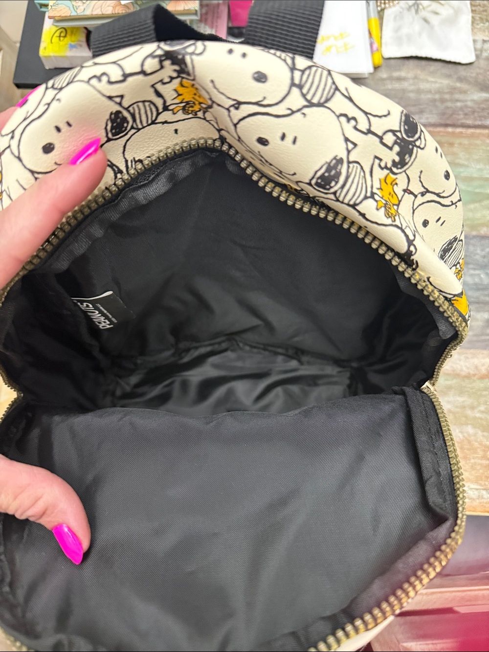 Peanuts Cream, Black & Yellow Snoopy Mini Backpack - Picture 3 of 4